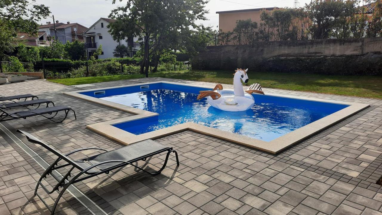Apartman Ela Donji Rukavac Extérieur photo