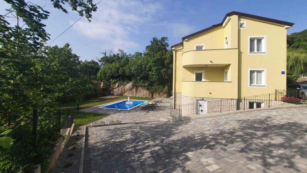 Apartman Ela Donji Rukavac Extérieur photo