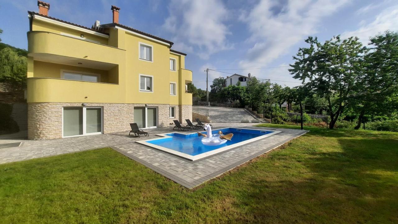 Apartman Ela Donji Rukavac Extérieur photo