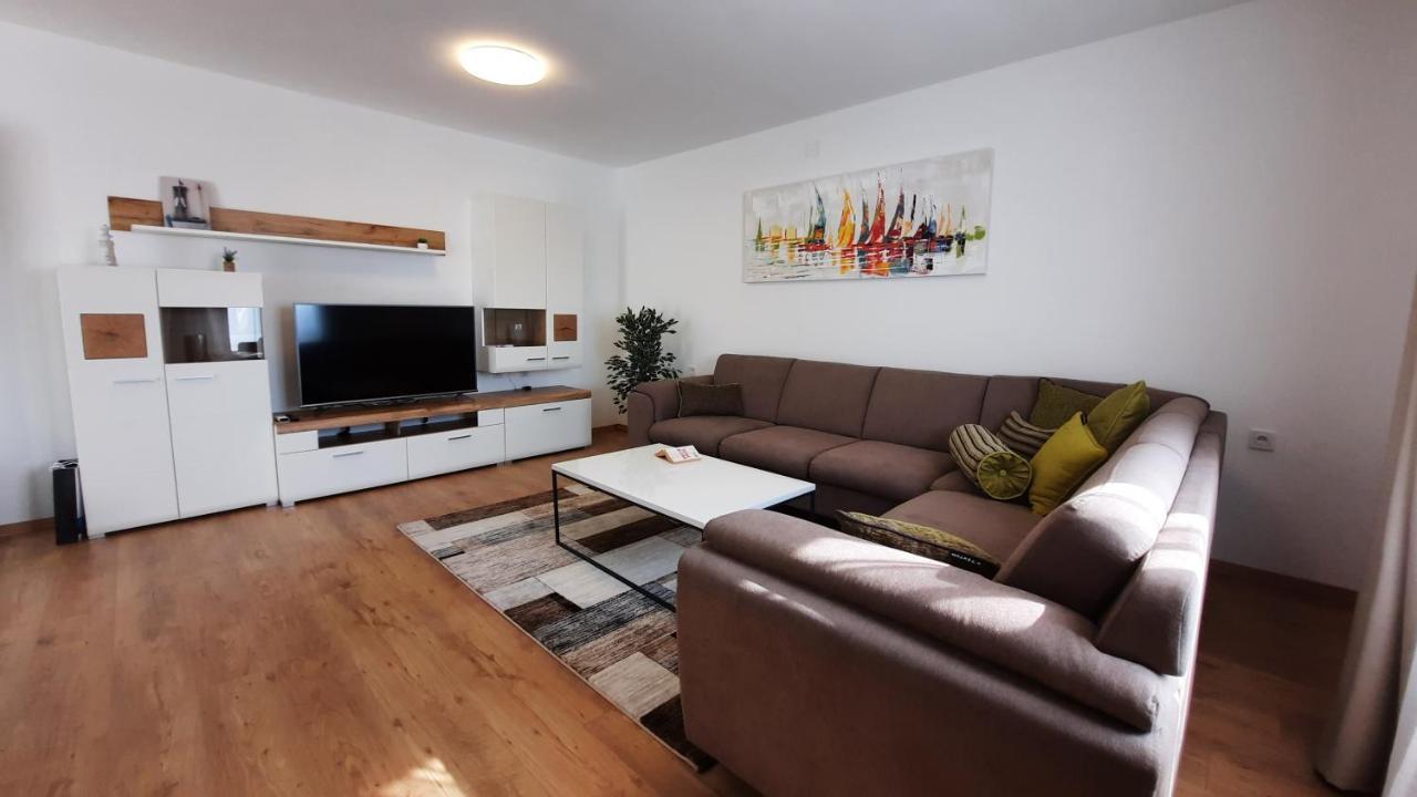 Apartman Ela Donji Rukavac Extérieur photo
