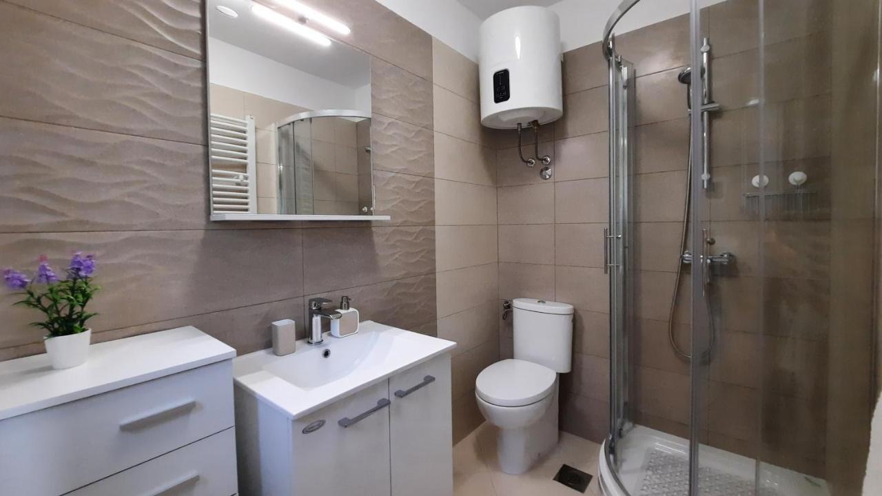 Apartman Ela Donji Rukavac Extérieur photo