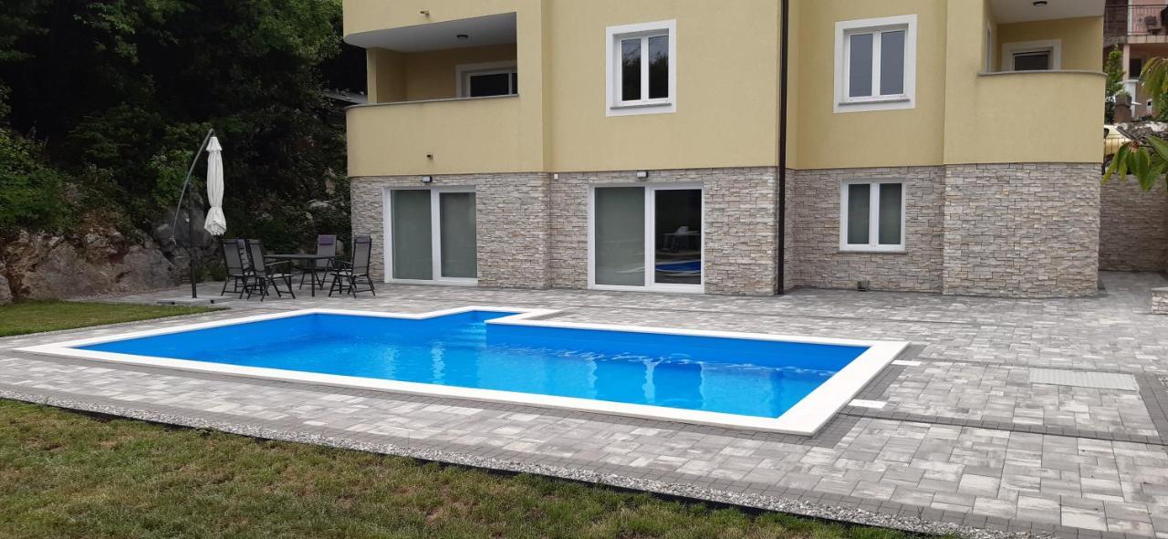 Apartman Ela Donji Rukavac Extérieur photo